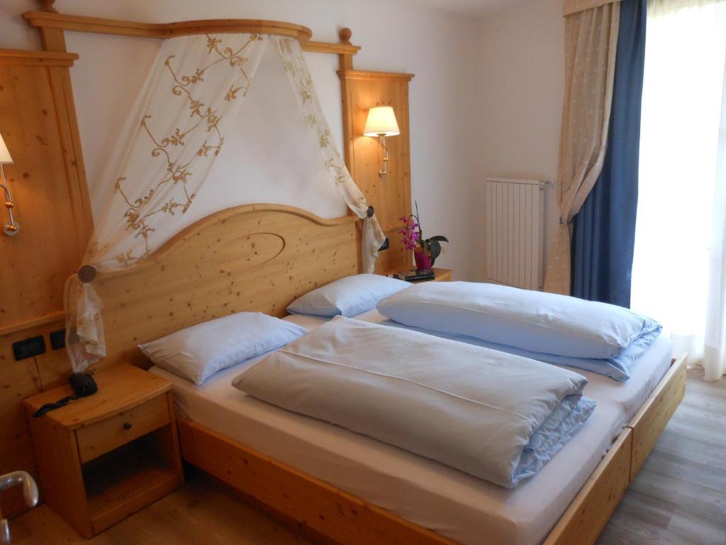 Il Falchetto Sarnonico Room photo